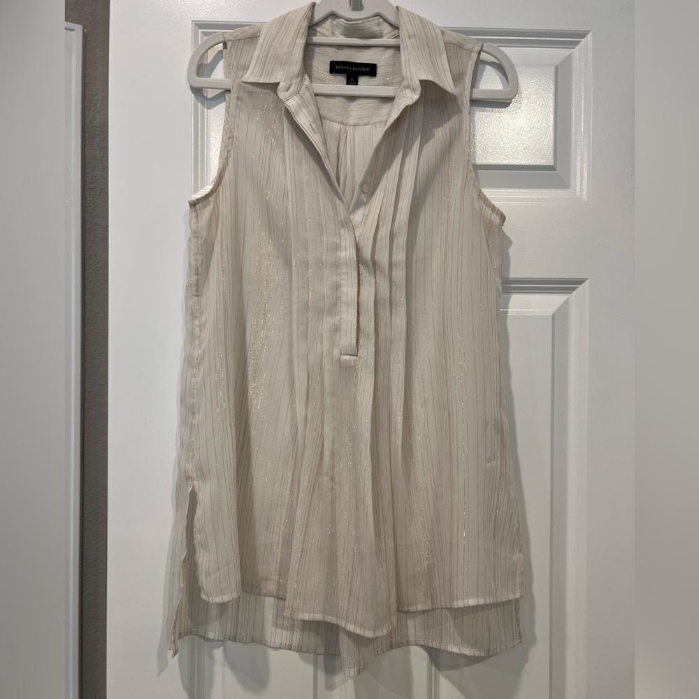 Banana Republic Cream Sleeveless Blouse